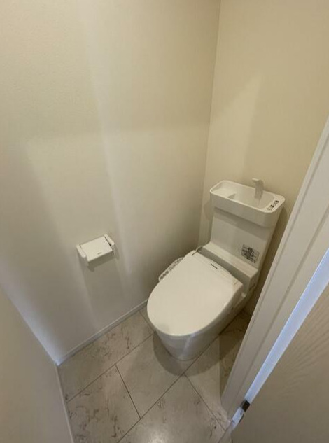 トイレ　同一仕様写真