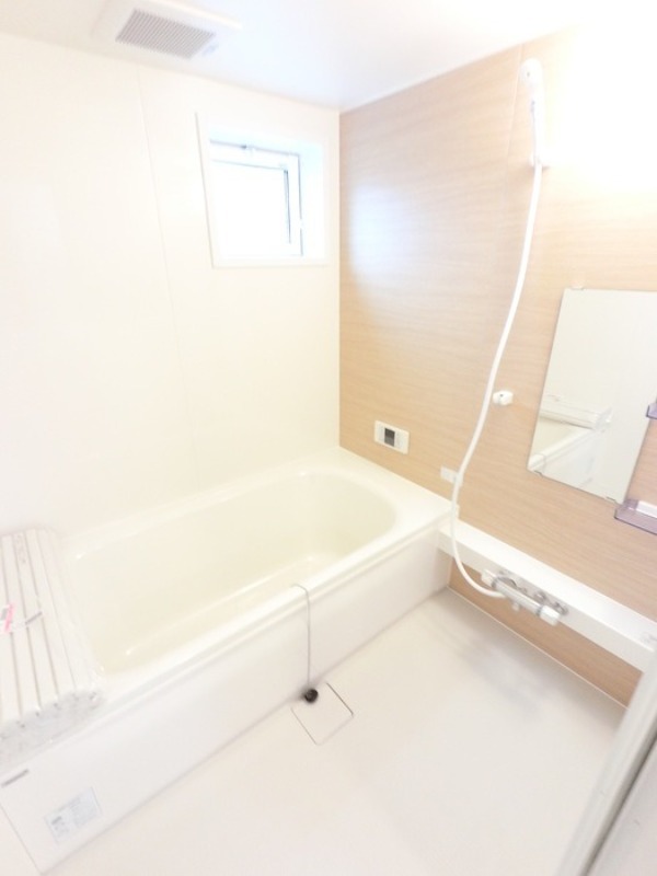 バス・シャワールーム　図面と現状に相違がある場合には現状を優先