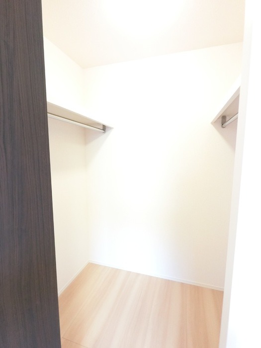 収納　図面と現状に相違がある場合には現状を優先