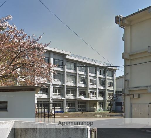 小学校　藤沢市立藤沢小学校（小学校）まで648m