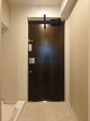 玄関　同じ間取り別部屋