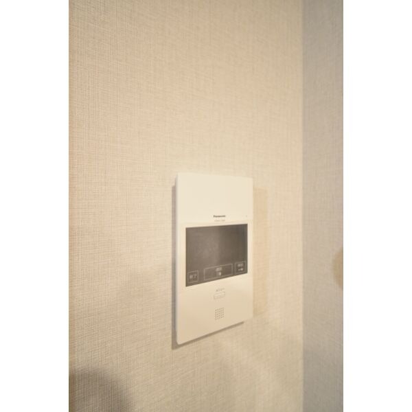 セキュリティ　安心のモニターホン付きです