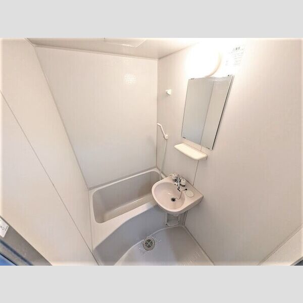 バス・シャワールーム　浴室