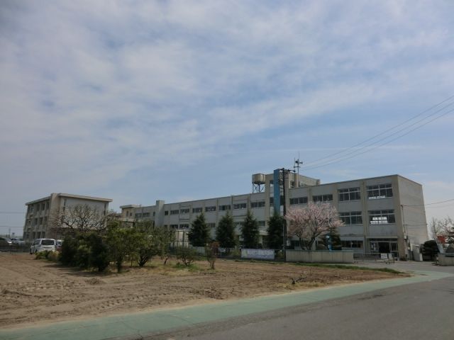 小学校　一ノ宮小学校（小学校）まで600m