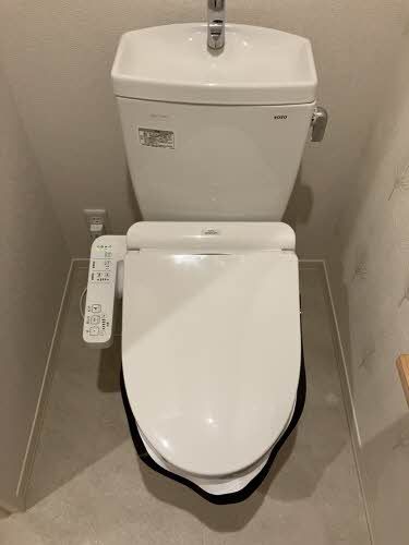 トイレ　冬もあったか温水洗浄便座！