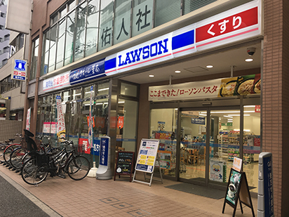 コンビニ　ローソン 千駄木不忍通店（コンビニ）まで80m