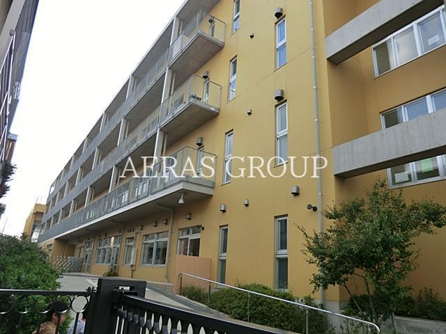 小学校　海老名市立東柏ケ谷小学校（小学校）まで617m