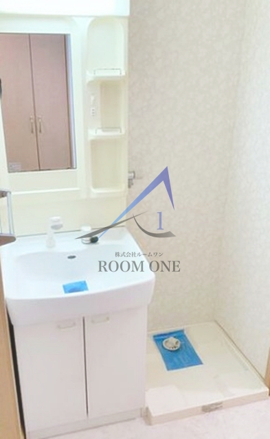 洗面設備　独立洗面台です。