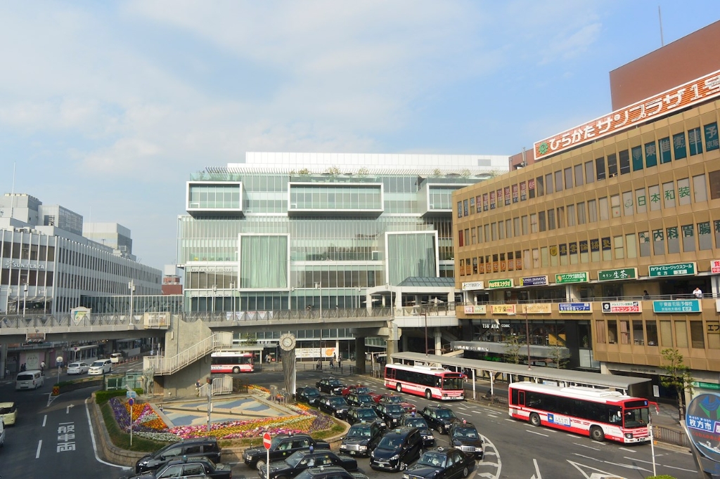 ショッピングセンター　HIRAKATA T-SITE(枚方T-SITE)（ショッピングセンター）まで728m