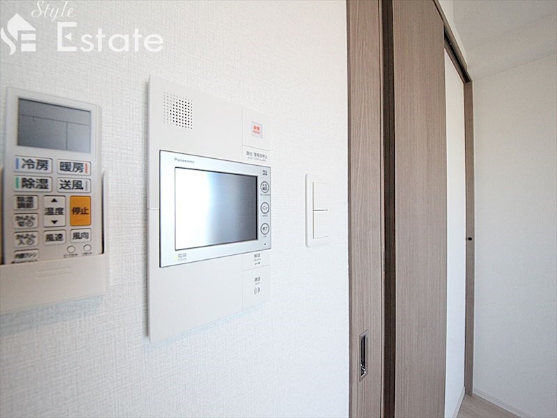 セキュリティ　モニター付きインターホン