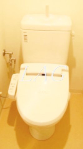 トイレ　トイレ（同一仕様）です。