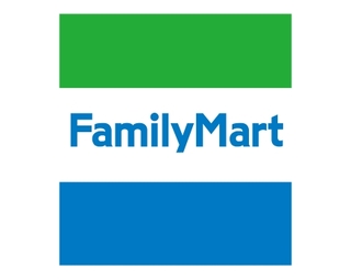 コンビニ　ファミリーマート 福岡高宮通り店（コンビニ）まで228m