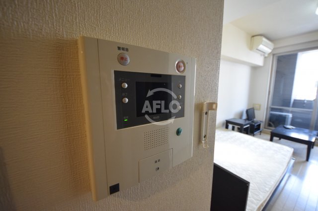 その他設備　カスタリア堺筋本町　モニター付きオートロック