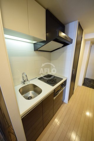 キッチン　カスタリア堺筋本町　グリル付きガスコンロ2口