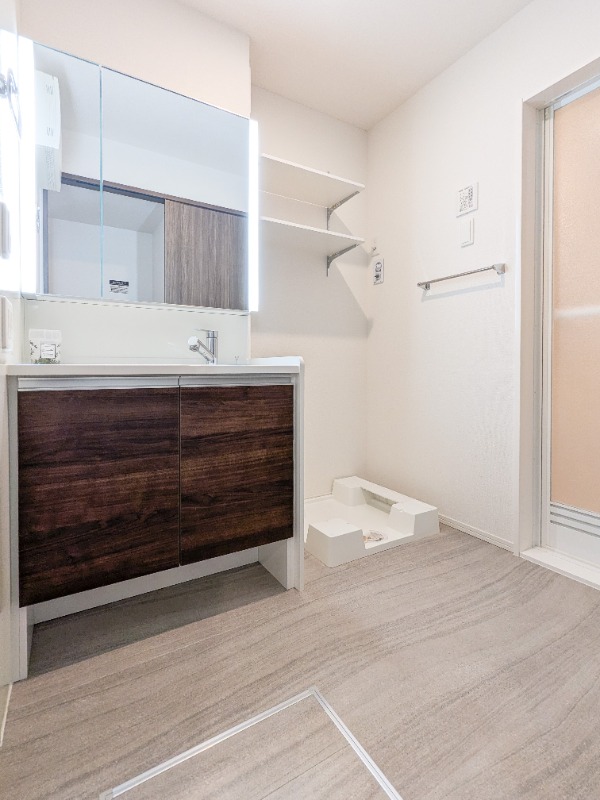 洗面設備　図面と現状に相違がある場合には現状を優先