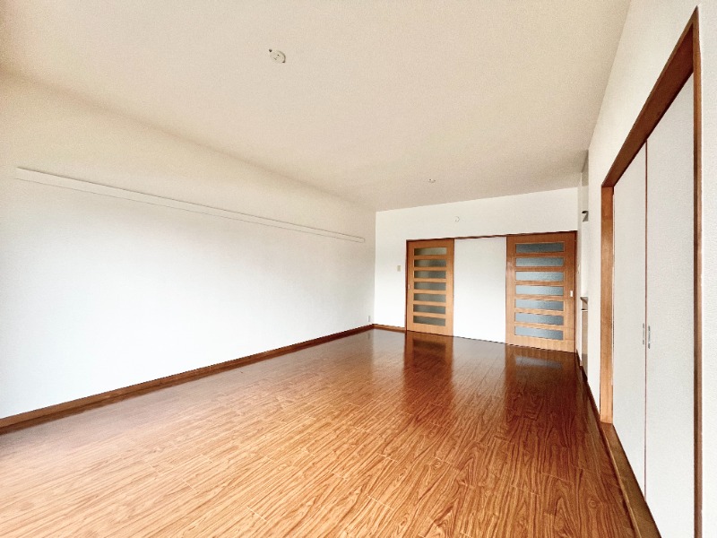 居室・リビング　※以下別部屋参照※