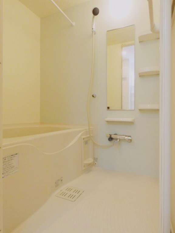 バス・シャワールーム　図面と現状に相違がある場合には現状を優先