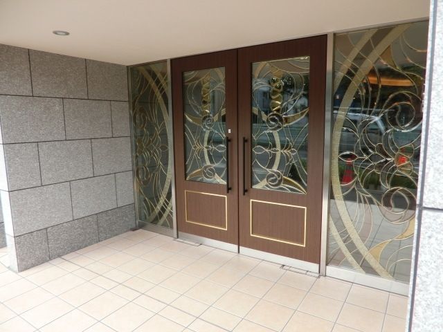 エントランス　部屋探しは株式会社　タウンハウジング　までお気軽にお問合せ…
