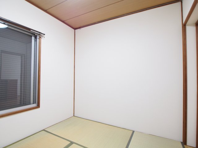 居室・リビング　和室、ちょっとしたくつろぎスペースにいかがでしょうか