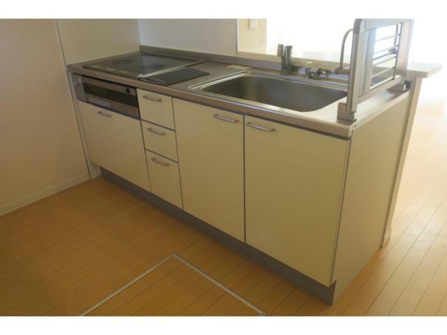 キッチン　別部屋の写真