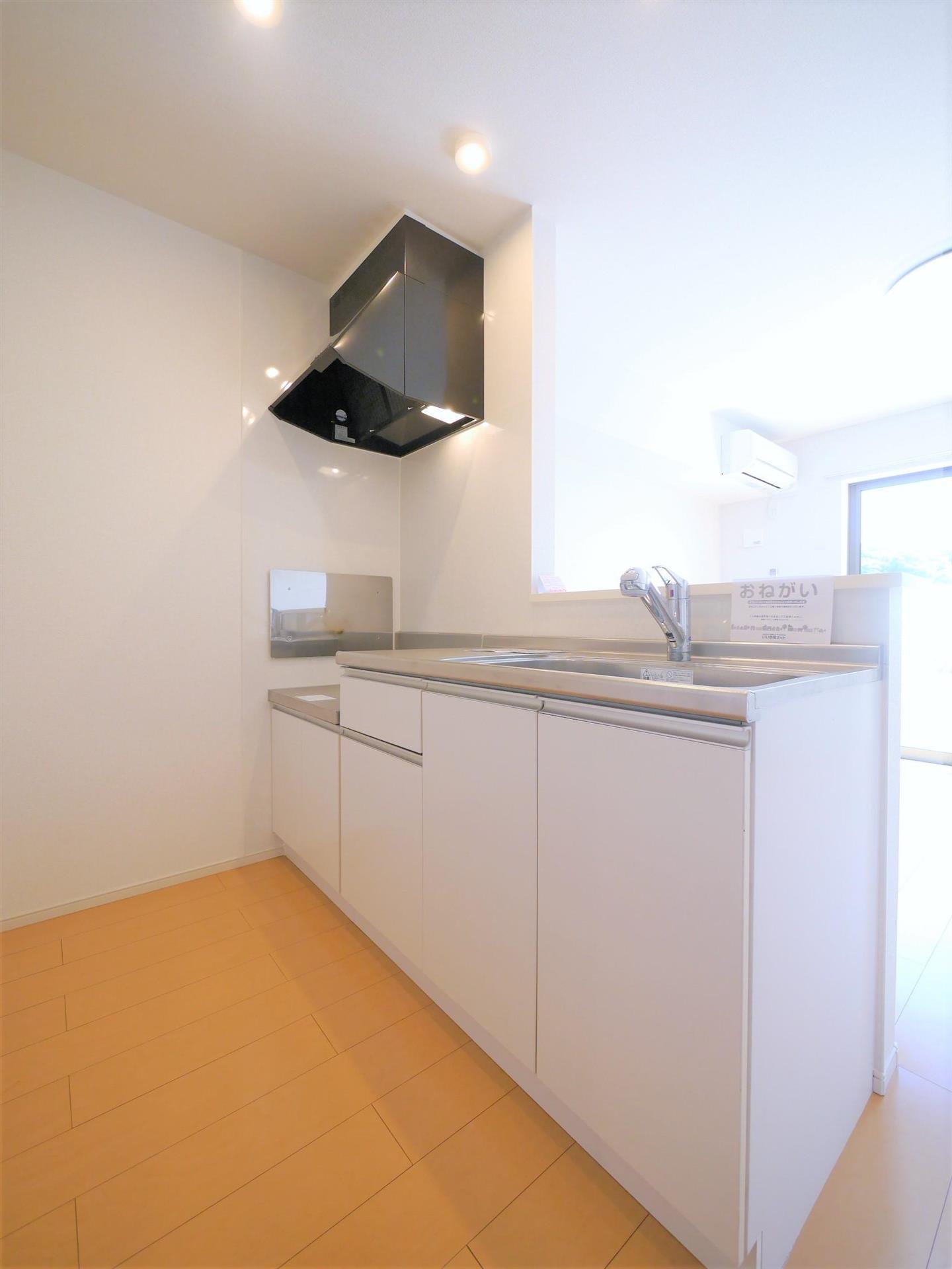 キッチン　※同メーカーの同仕様写真です。