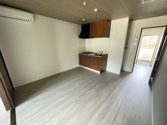 居室・リビング　※別部屋の写真です