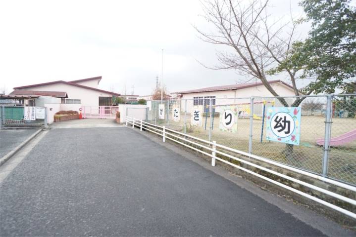 幼稚園・保育園　片桐（幼稚園・保育園）まで1296m