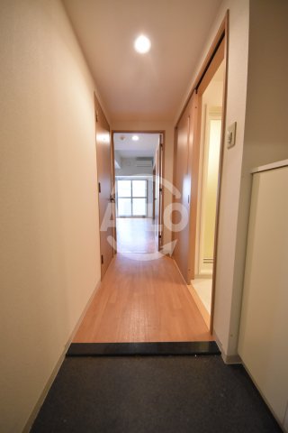 玄関　エスタブレ南森町　玄関