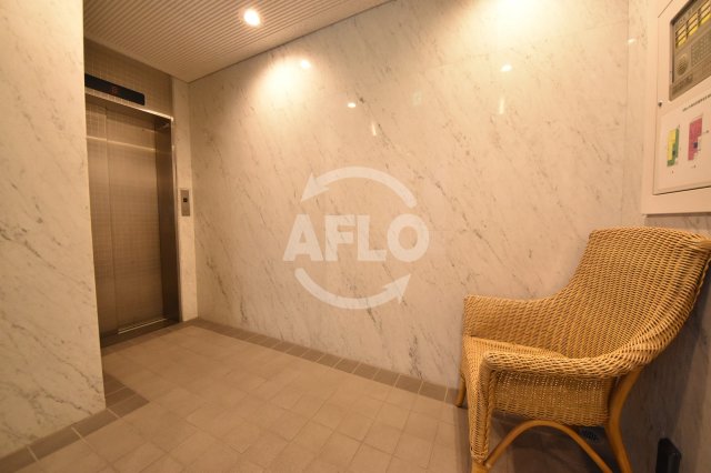 ロビー　エスタブレ南森町　ロビー