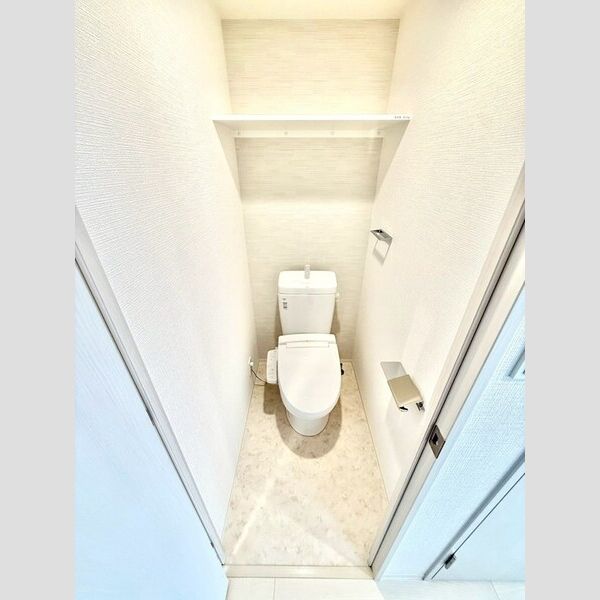 トイレ　シャワー付き