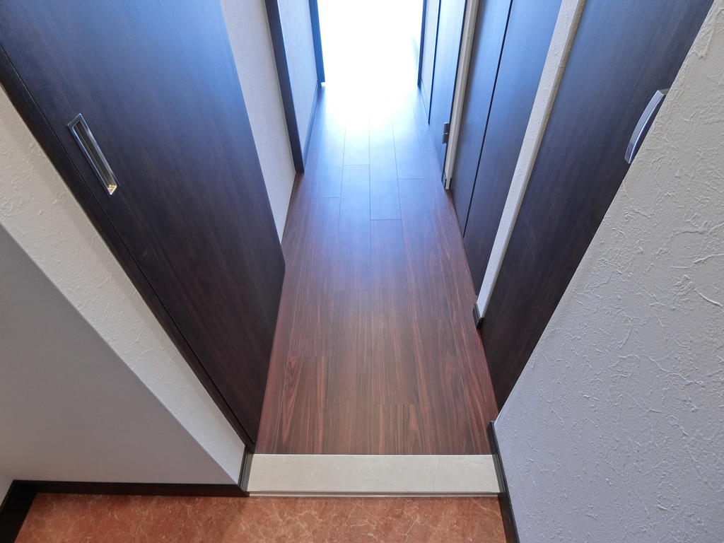 玄関　明るい玄関です