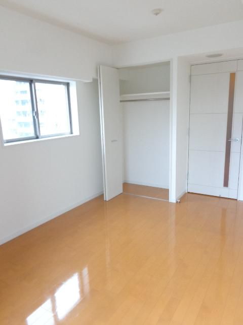 居室・リビング　別室参考画像