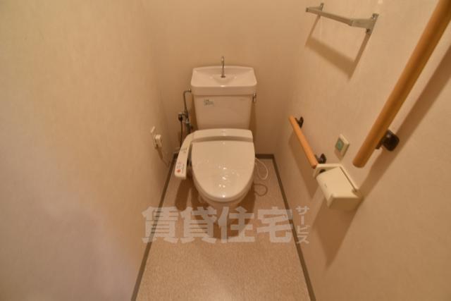 トイレ　シャワートイレ