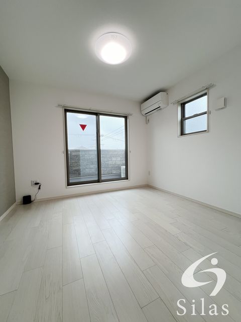 居室・リビング　同仕様