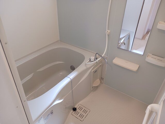 バス・シャワールーム　お風呂です