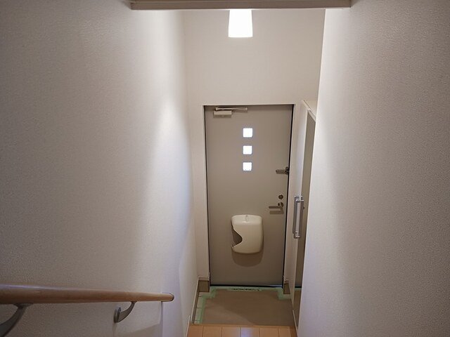 玄関　明るい玄関です