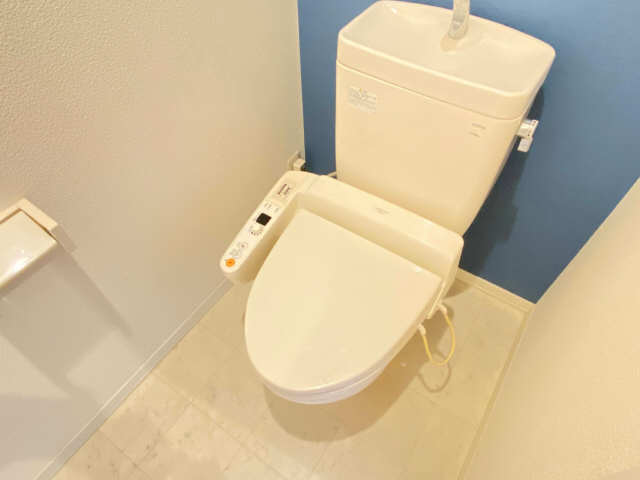 トイレ　２階WC