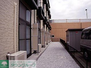 バルコニー　フラワーボックス