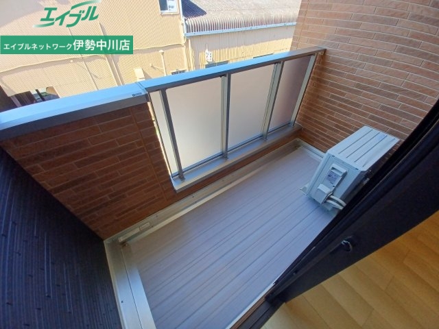 バルコニー　同型参考写真