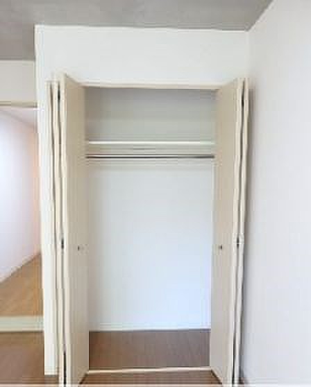 収納　※別部屋の参考写真です。