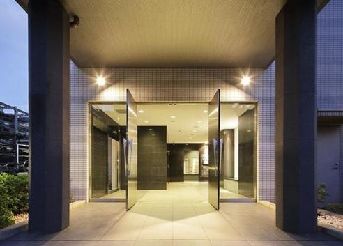 エントランス　★高級感あるエントラス★