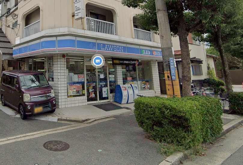 コンビニ　ローソン 尼崎高田町店（コンビニ）まで384m