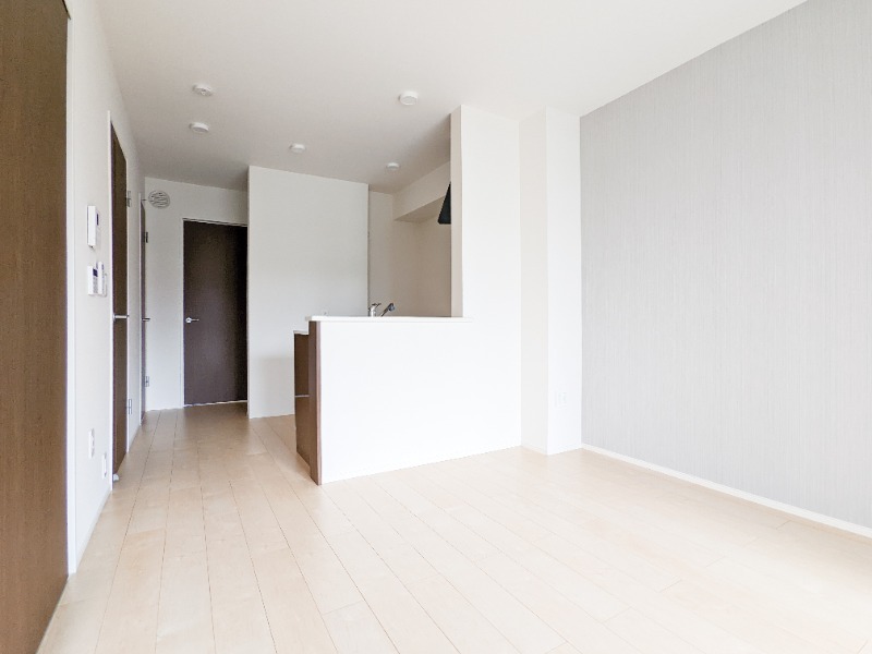 居室・リビング　図面と現状に相違がある場合には現状を優先