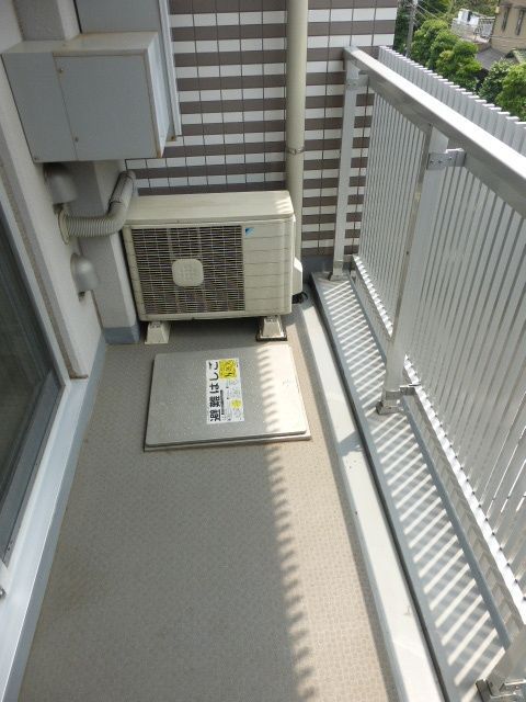 バルコニー　★幅のある明るいお部屋★