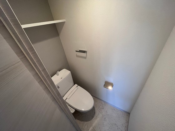 トイレ　※別部屋の写真です