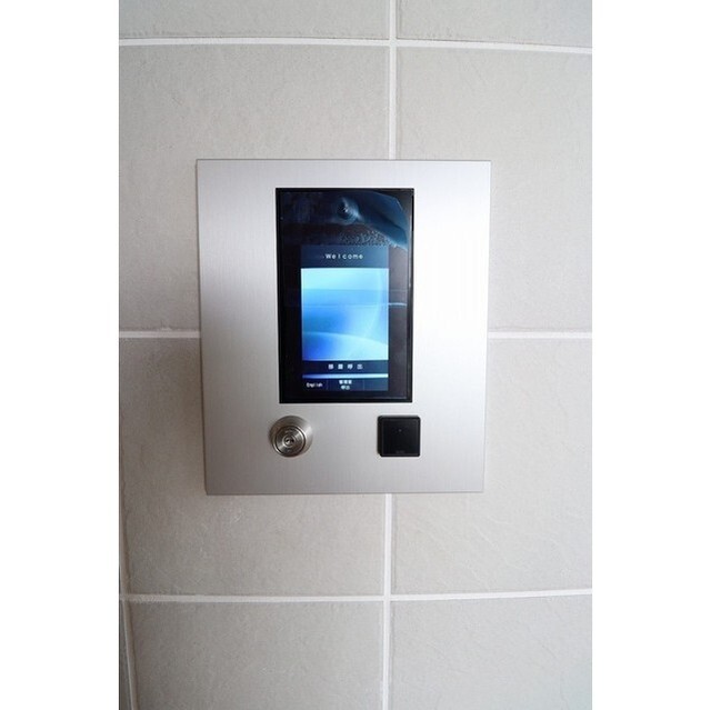 エントランス　オートロック