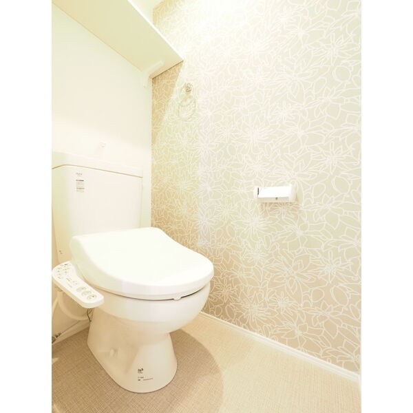 トイレ　※別部屋の写真のため、現状優先。