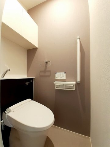 トイレ　ゆったりとした空間のトイレです