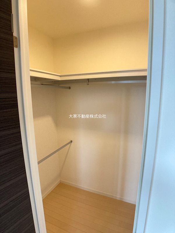 収納　※別部屋写真の為イメージ。左右反転※