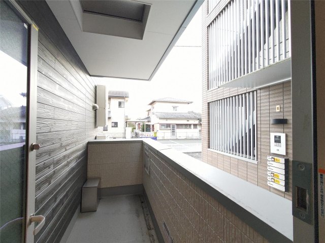 バルコニー　陽当たり良好なバルコニーです♪